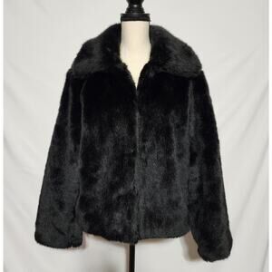 Forever21 Black Faux Fur Glam Plush Coat Size Medium Whimsigoth Mobwife Grunge